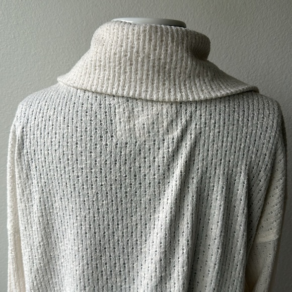 Anthropolgie top ivory baby doll size X Small wide neck Maeve brand - Picture 4 of 12